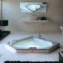 Aura Corner Jacuzzi 140x140